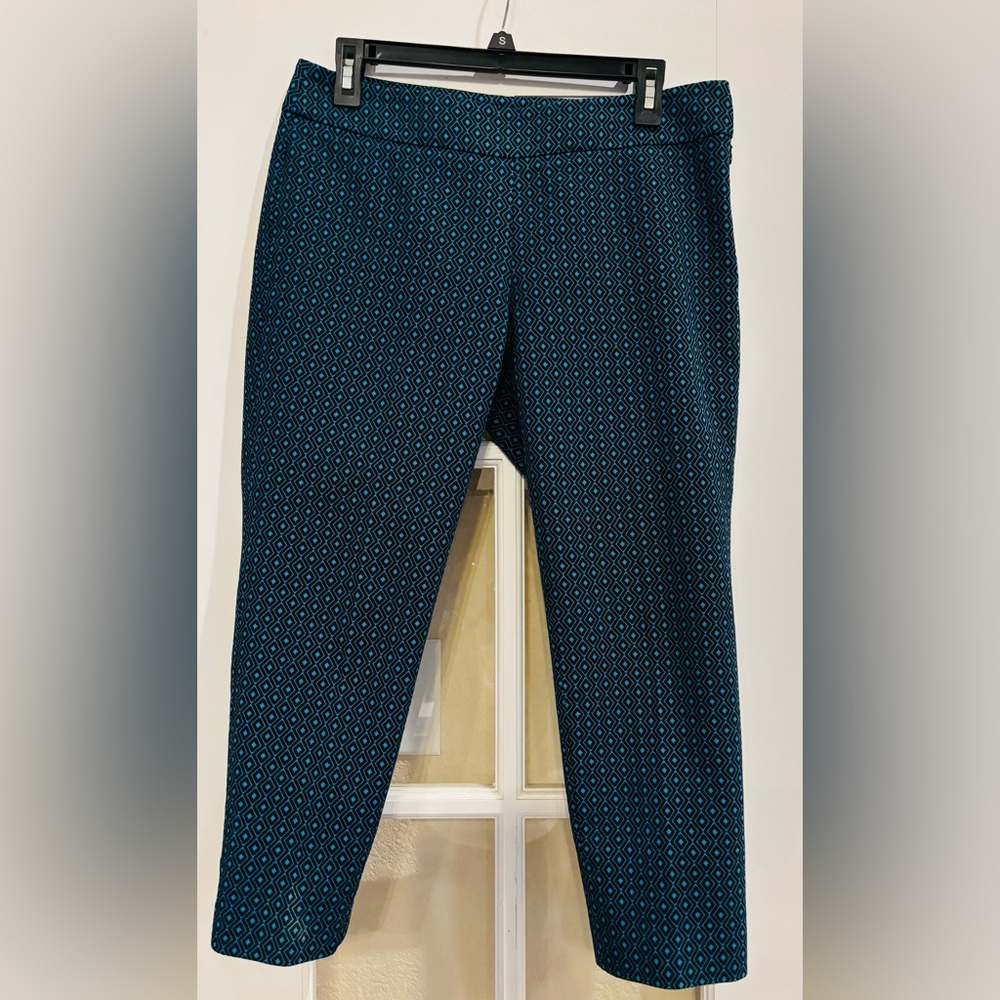 Women’s dress pant, Loft Petite 6P, turquoise and black diamond design